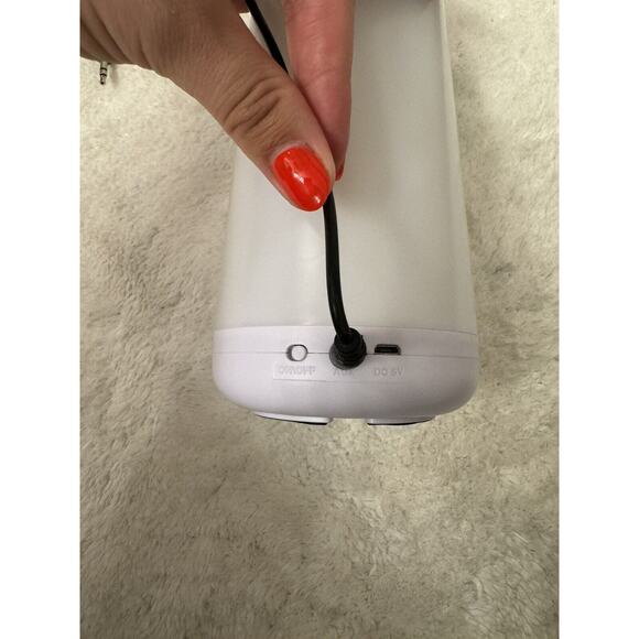 Bass Jax Column Light Up Speaker Aux Cable *Read* - Picture 3 of 4